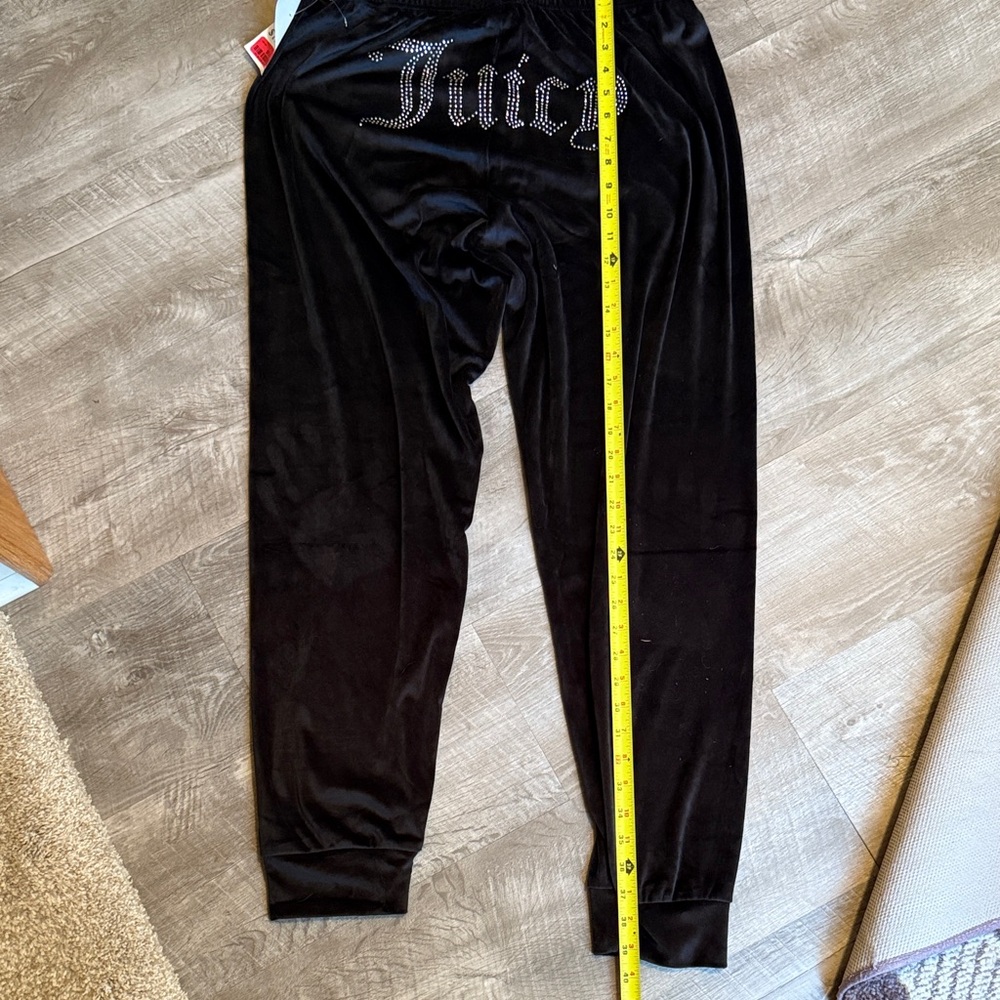 Juicy Couture Black Velour Pants - Picture 3 of 4